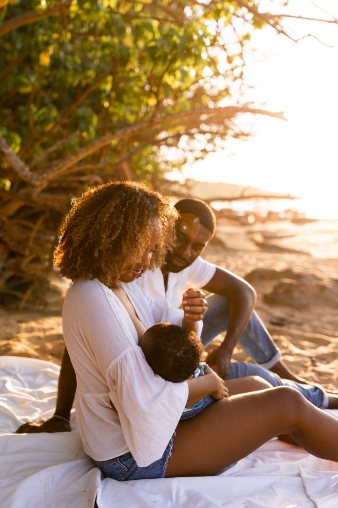 séance famille en Guadeloupe sur la plage