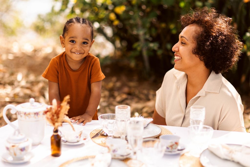 Brunch et séance photo en famille au bord de l'eau en Guadeloupe