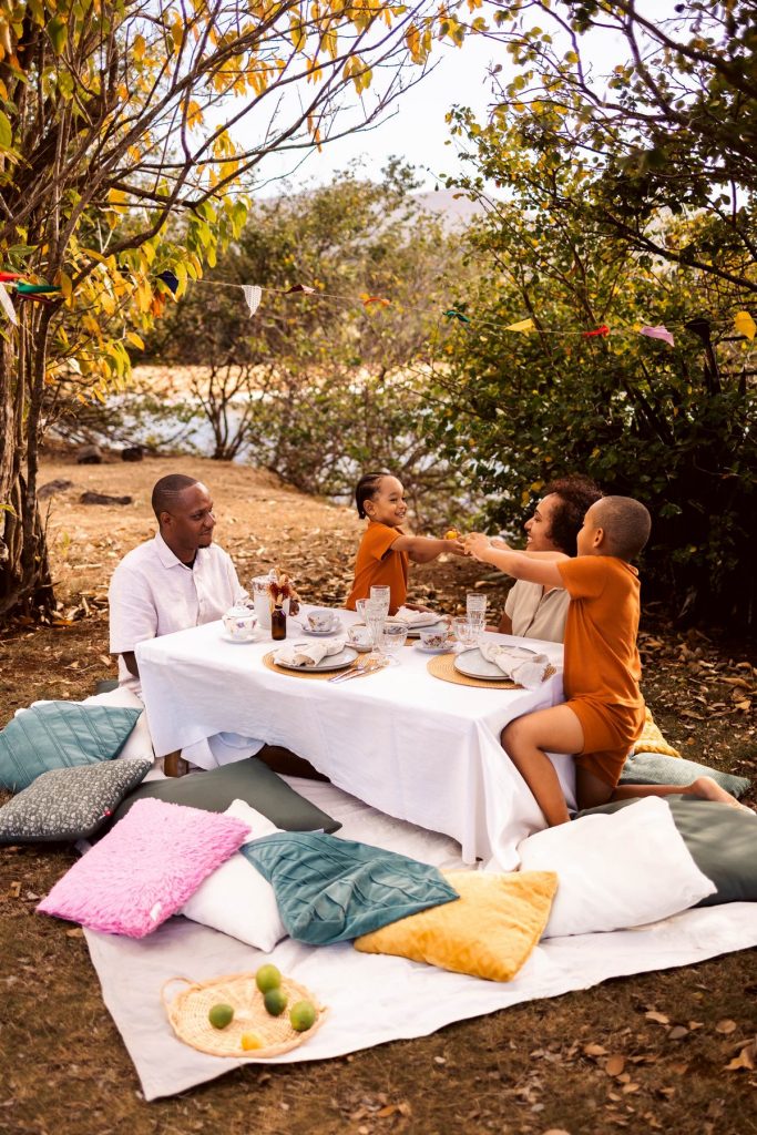 Brunch et séance photo en famille au bord de l'eau en Guadeloupe