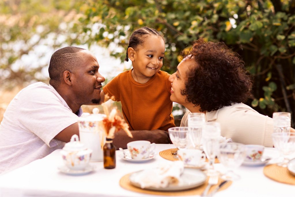 Brunch et séance photo en famille au bord de l'eau en Guadeloupe