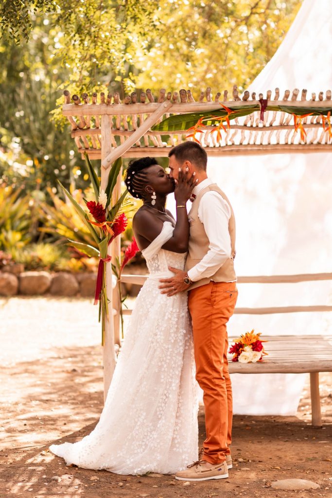 Photos de mariage à l'habitation l'oiseau à vieux-habitants en Guadeloupe