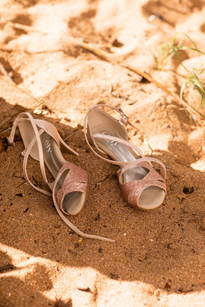 chaussures mariée guadeloupe dans le sable