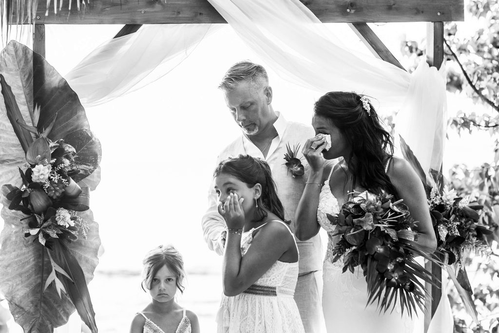 Mariage intimiste en Guadeloupe, cérémonie laïque sur la plage